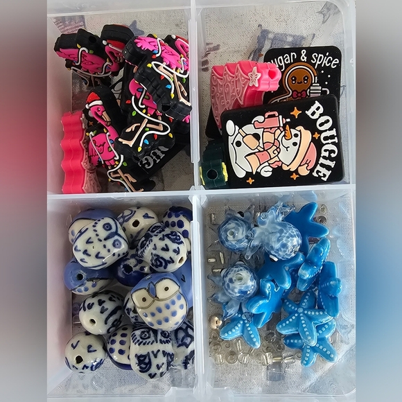 Michaels Multicolor Bead Organizer - Picture 3 of 3